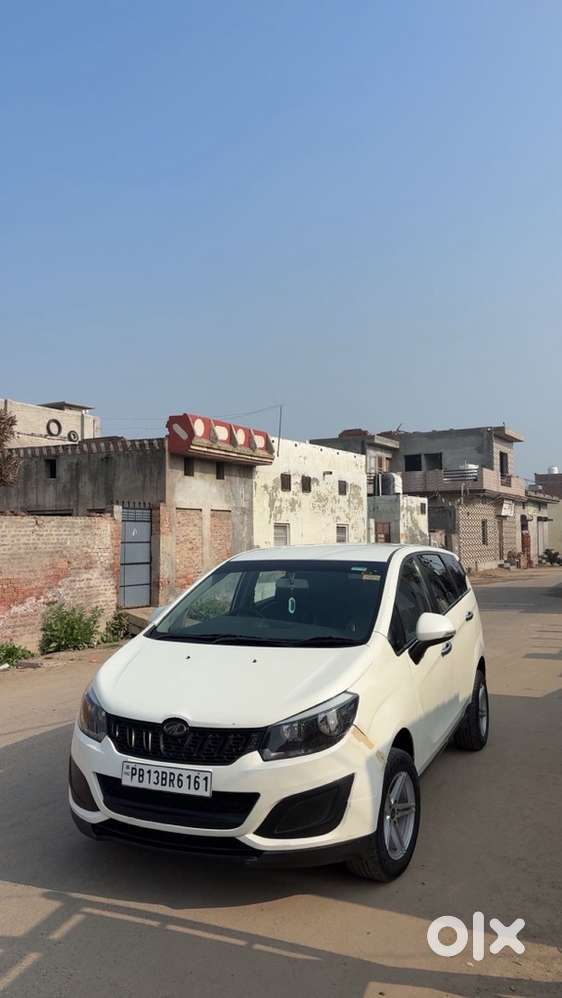 2019 Mahindra Marazzo Diesel