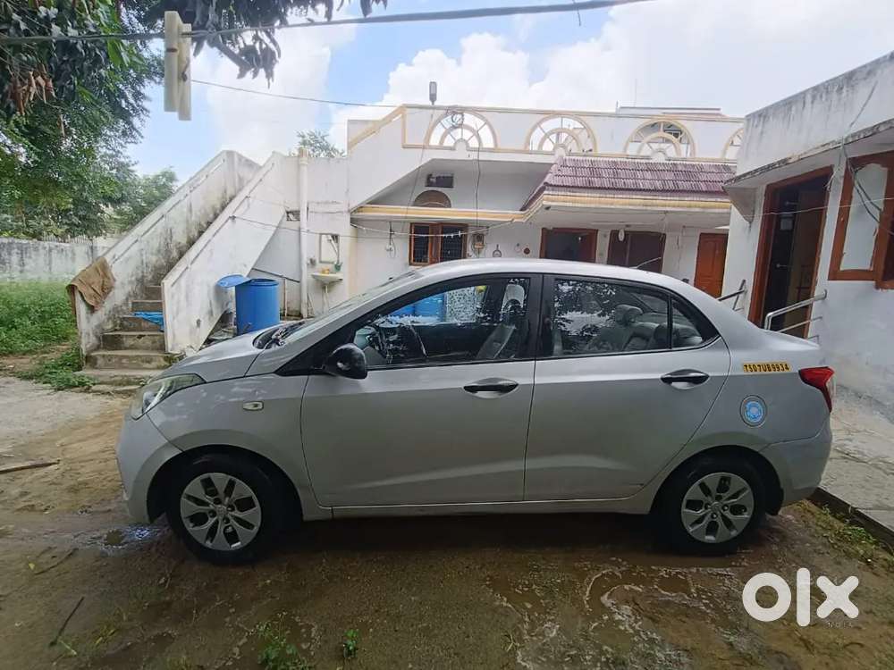 Hyundai Xcent Diesel 2016 Second