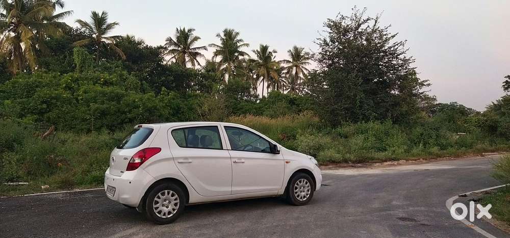 Hyundai I20 Magna, 2010, Petrol