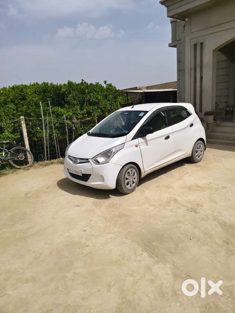 Rj=13 Hyundai Eon 2017 Petrol Well Maintained