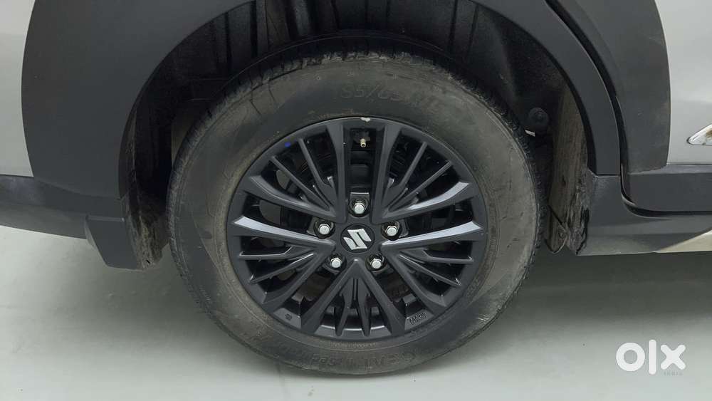 Maruti Suzuki Xl6 1.5 Alpha Mt, 2020, Petrol