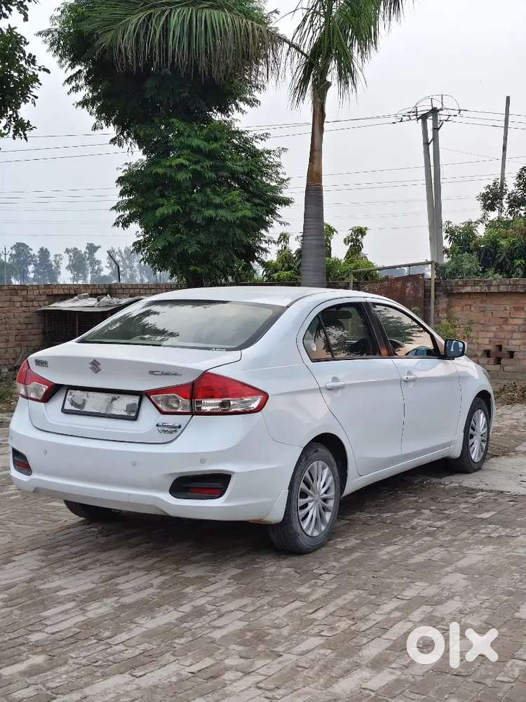 Maruti Suzuki Ciaz 2015 Diesel Manual In Good Condition.