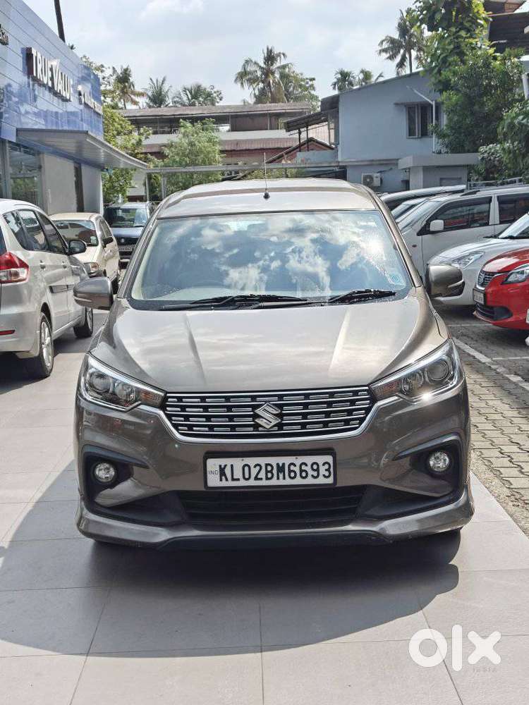 Maruti Suzuki Ertiga Zxi At Petrol, 2020, Petrol