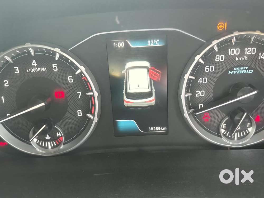 Maruti Suzuki Brezza 1.5 Zxi At Smart Hybrid, 2022, Petrol