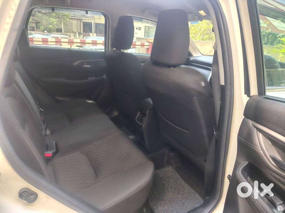 Toyota Urban Cruiser Hyryder 1.5 G E-cng, 2026, Cng & Hybrids