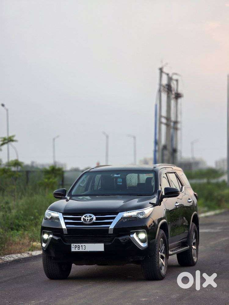 Toyota Fortuner 4x2 At 2.8 Diesel, 2018, Diesel