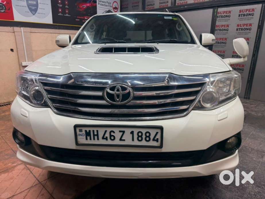 Toyota Fortuner 4x2 Manual, 2014, Diesel