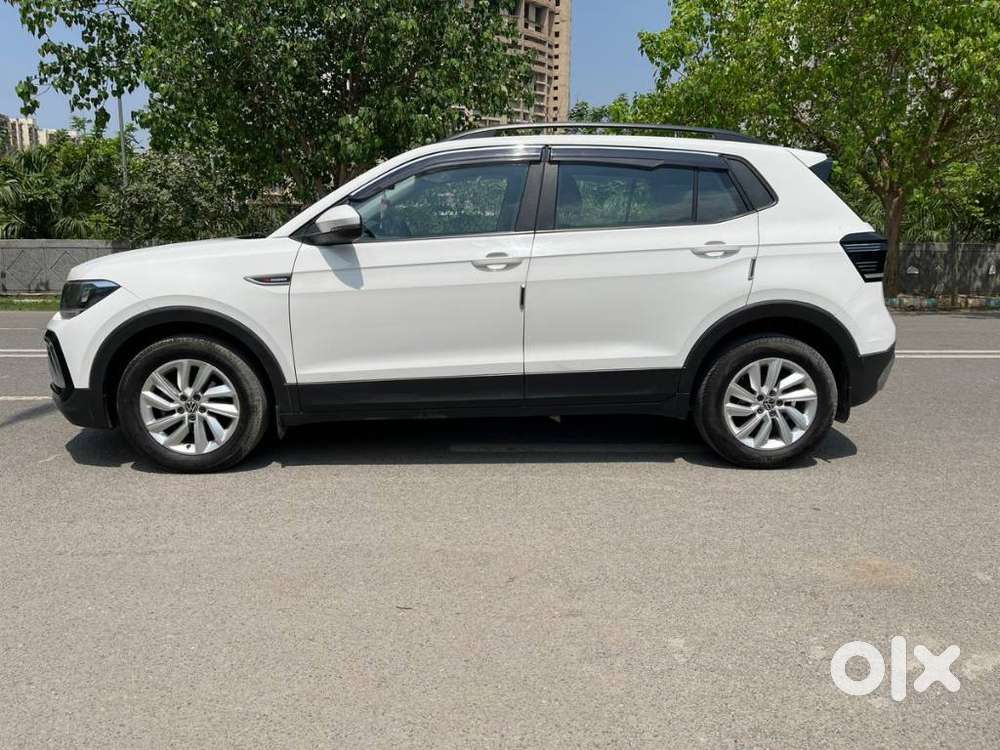 Volkswagen Taigun 1.0 Tsi Highline At, 2025, Petrol