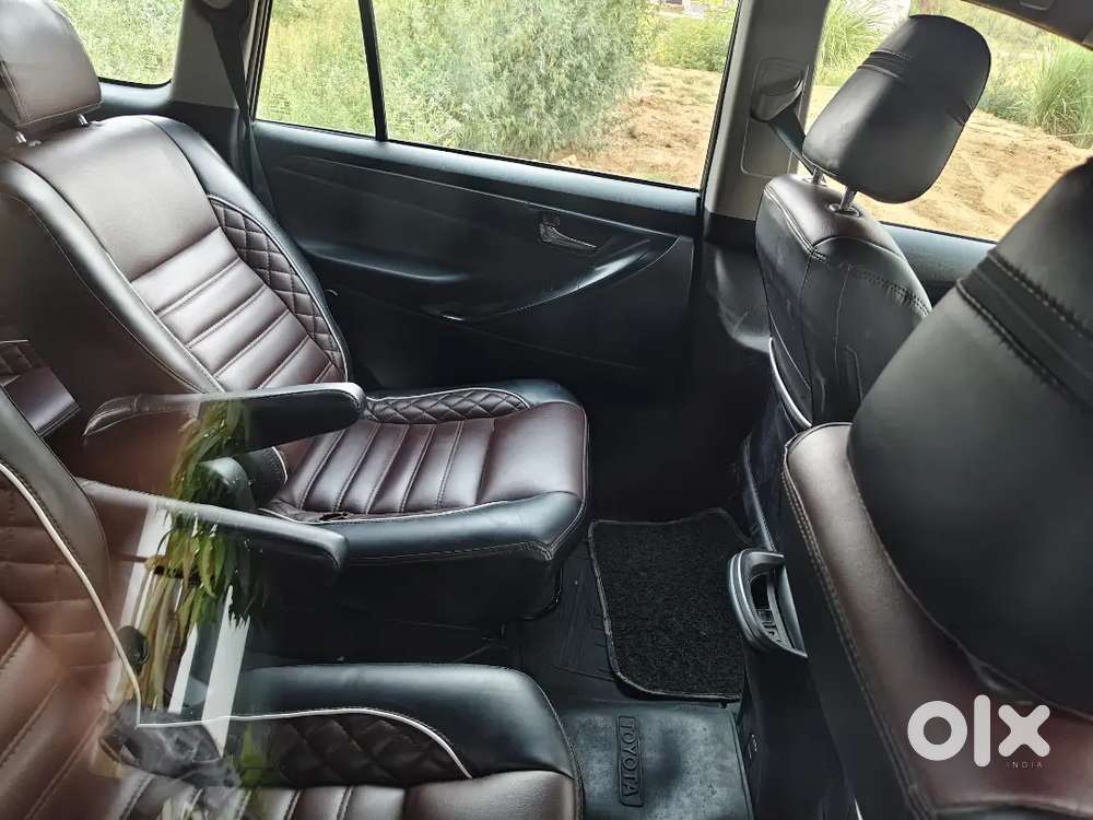 Toyota Innova Crysta 2022 Petrol 78000 Km Driven