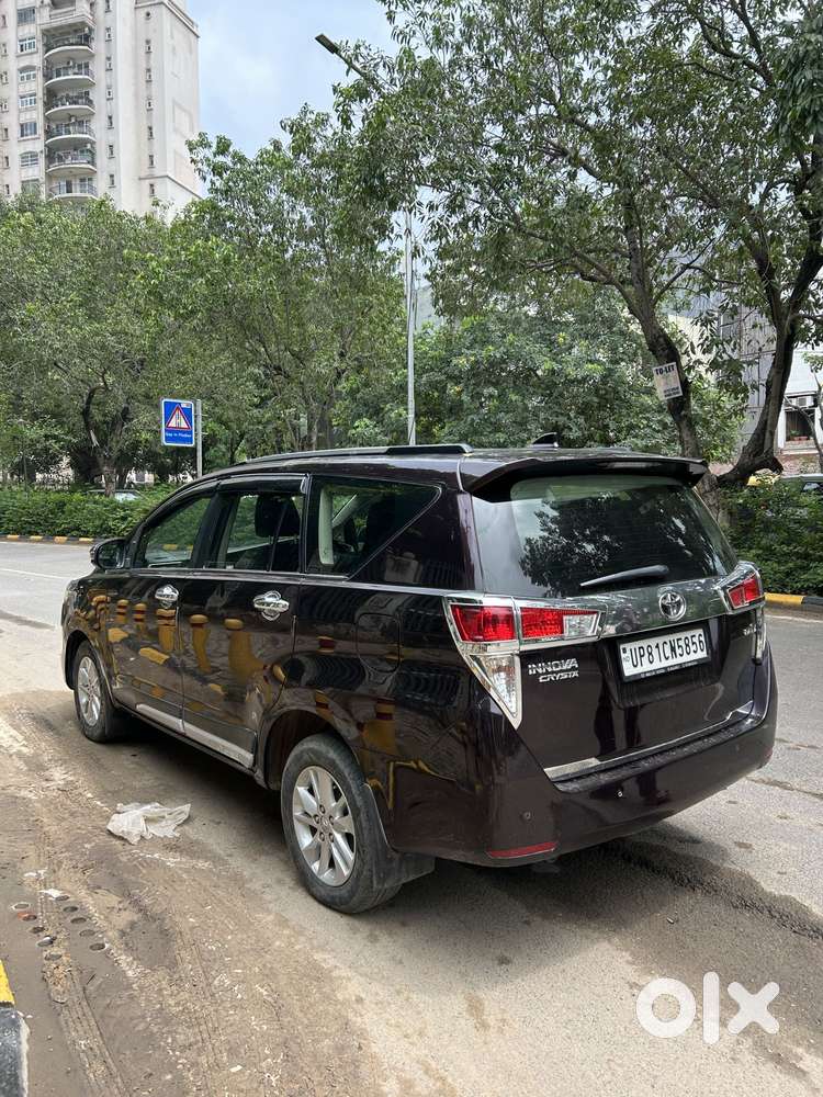 Toyota Innova Crysta [2020-ongoing] 2.4 Vx 8 Str, 2020, Diesel