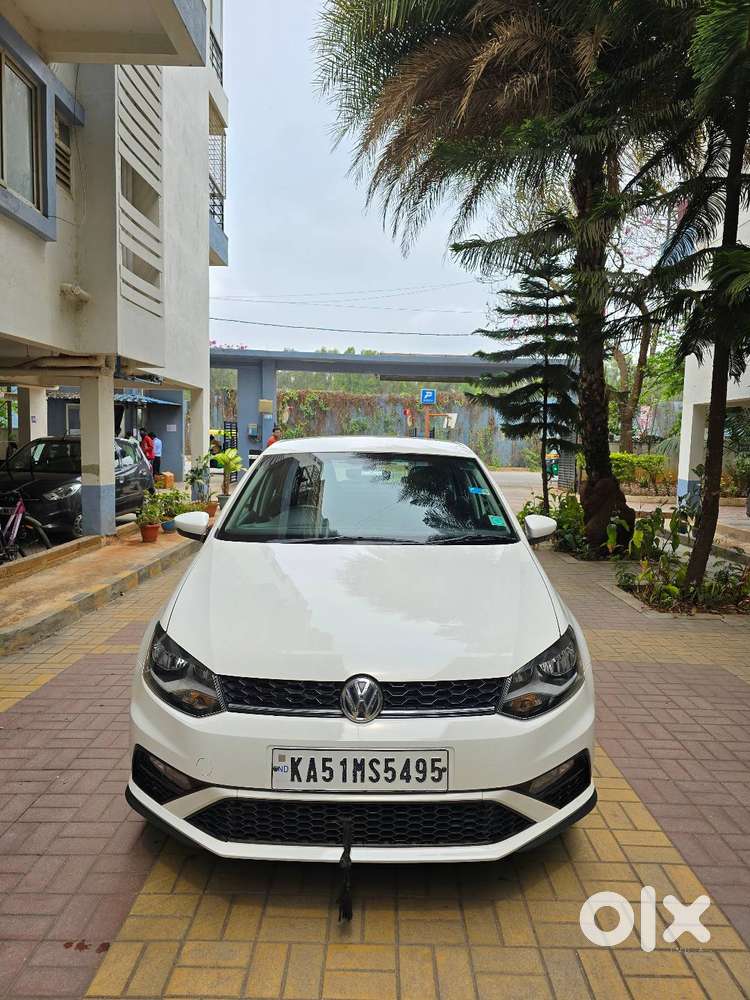 Extremely Well-maintained, Low Run, 2022 Polo 1.0 Tsi Highline Plus Mt
