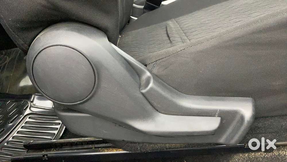 Maruti Suzuki Baleno 1.2 Delta, 2017, Petrol