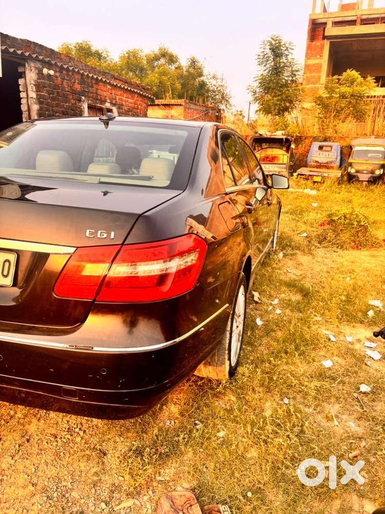 Mercedes-benz Luxury 2012 Car