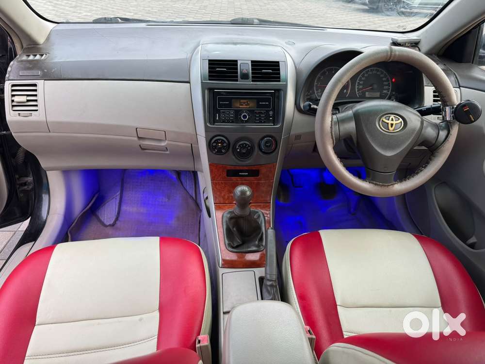 Toyota Corolla Altis G, 2010, Cng & Hybrids