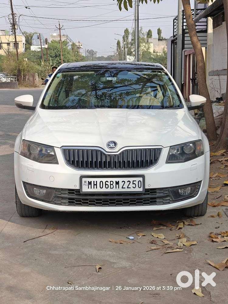 Skoda Octavia 2.0 Tdi Style Plus At, 2015, Diesel