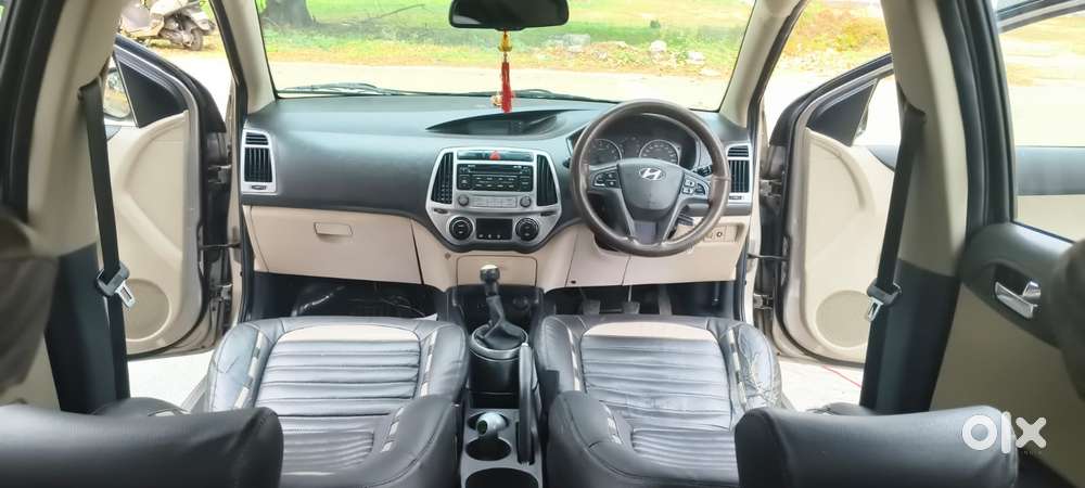 Hyundai I20 Sportz 1.2 Bs-iv, 2014, Petrol