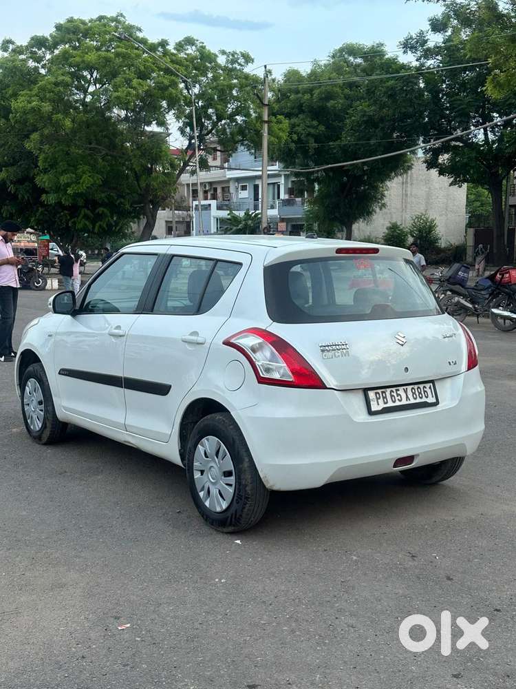 Maruti Suzuki Swift 1.2 Vxi (o), 2014, Petrol