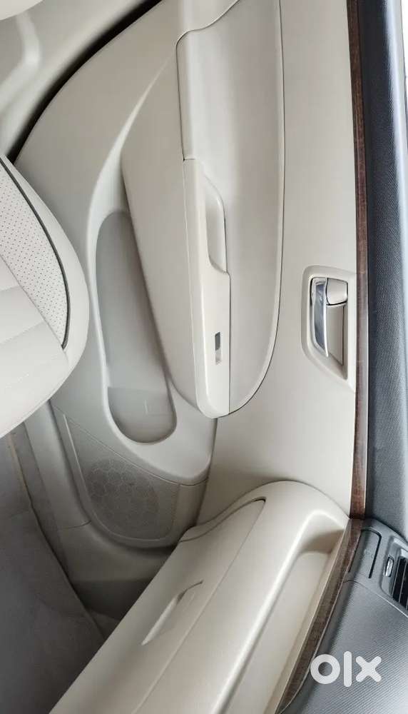 Sedaan Car