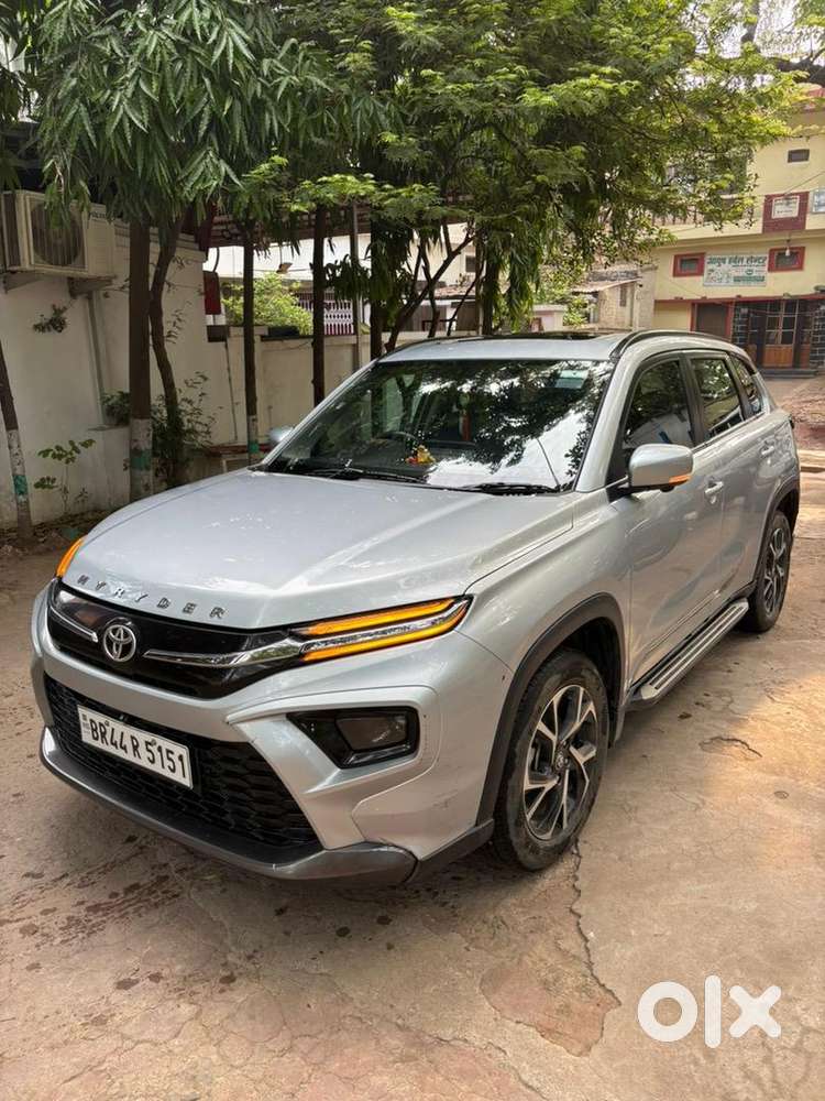 Toyota Urban Cruiser Hyryder 2023 Petrol Well Maintained