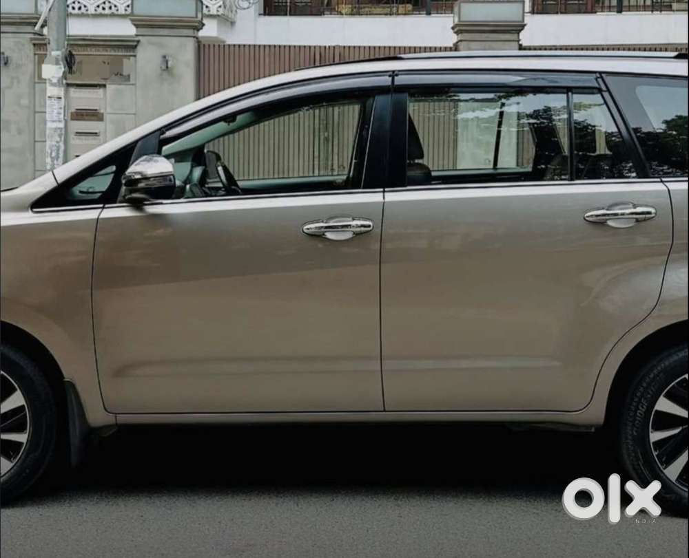 Toyota Innova Crysta [2020-ongoing] 2.7 Zx At 7 Str, 2022, Petrol