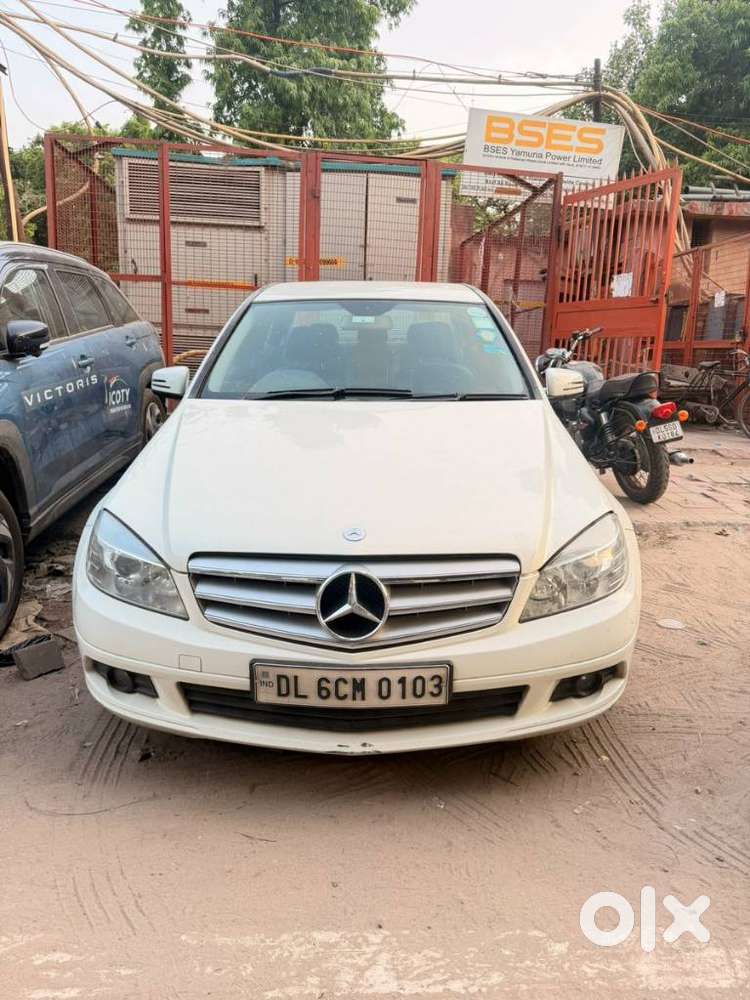 Mercedes-benz C Class Prime 200, 2011, Petrol