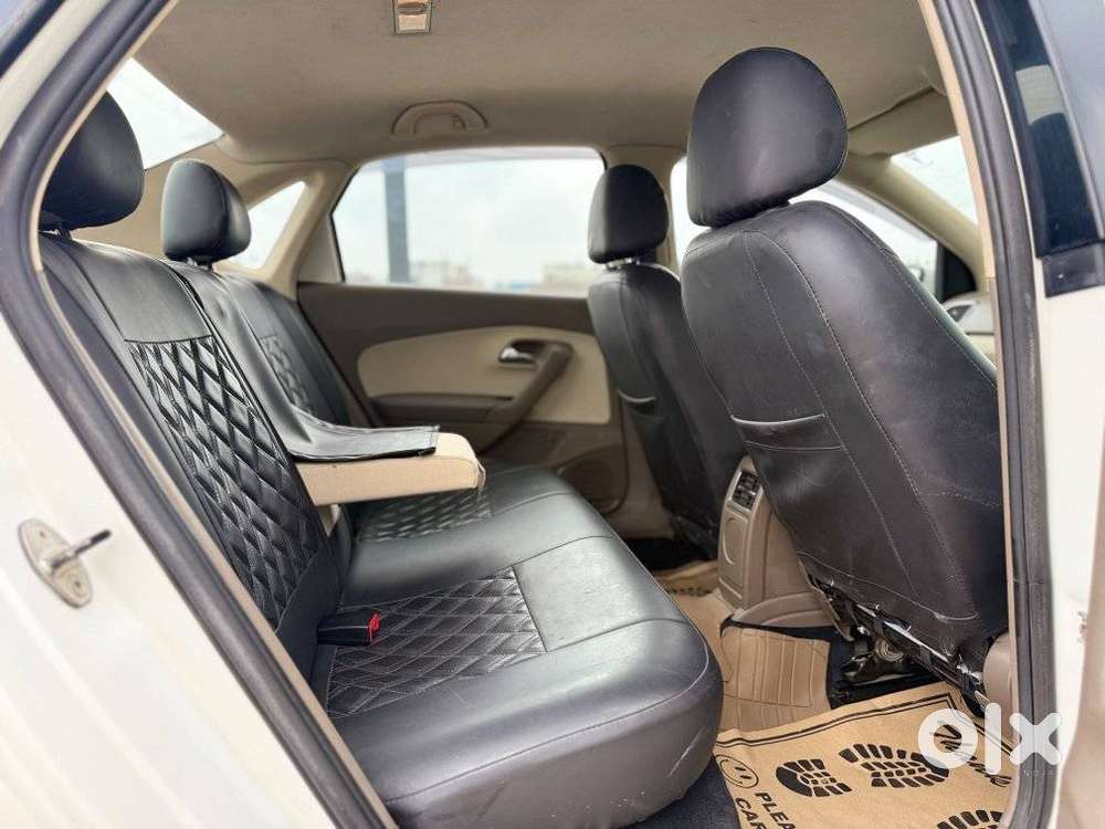 Skoda Rapid 1.5 Tdi Ambition Plus, 2015, Diesel