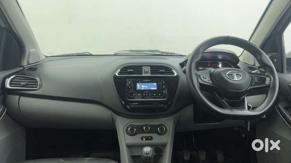 Tata Tiago 1.2 Revotron Xt Option, 2022, Petrol
