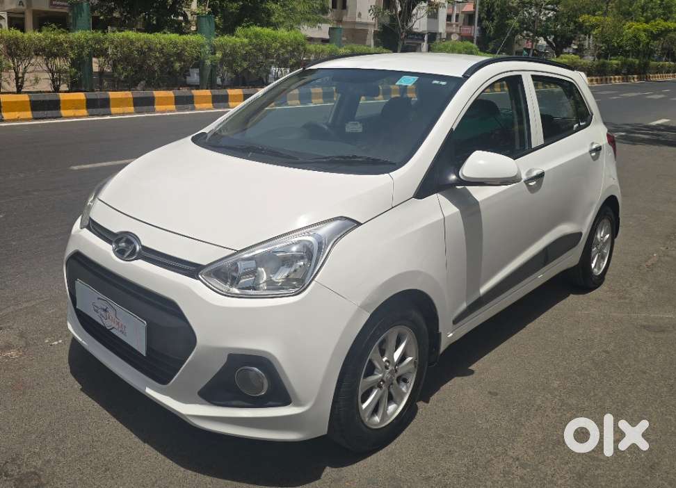Hyundai Grand I10 Asta Automatic 1.2 Kappa Vtvt, 2015, Petrol