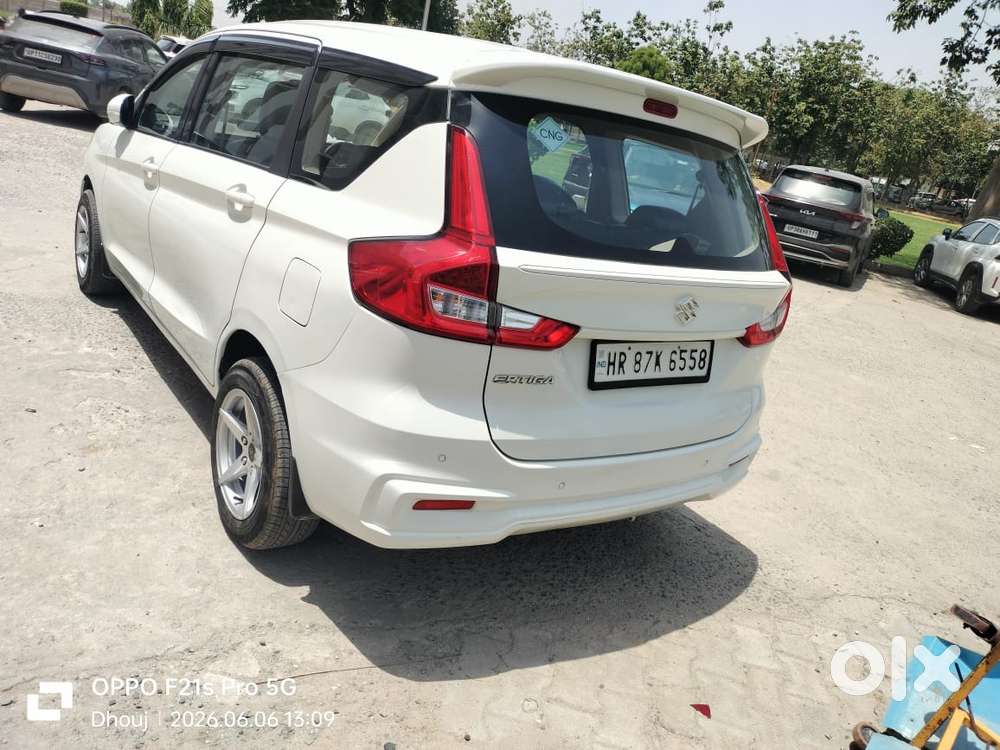 Maruti Suzuki Ertiga 2022-2023 Vxi Cng, 2023, Cng & Hybrids