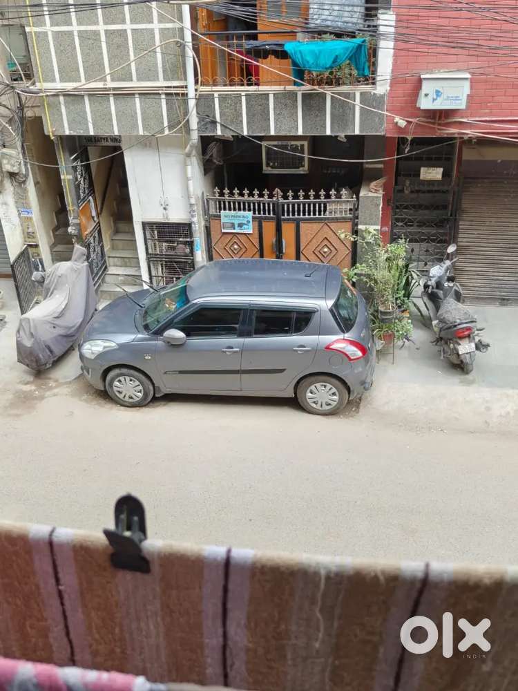 Maruti Suzuki Swift 2016 Lxi Petrol Car