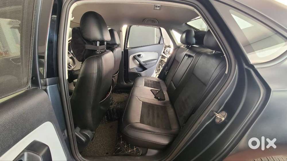 Skoda Rapid Matte Color Limited Edition Auto Gair Car.  1st Owner 4200