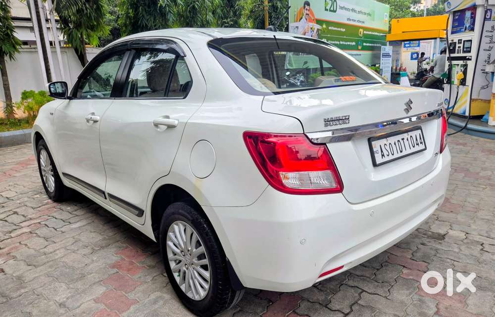 Maruti Suzuki Dzire 1.2 Zxi, 2018, Petrol