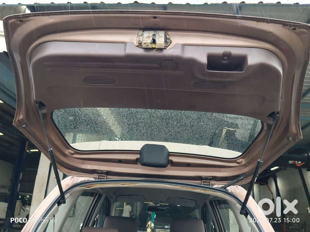 Maruti Suzuki Zen Estilo 2010