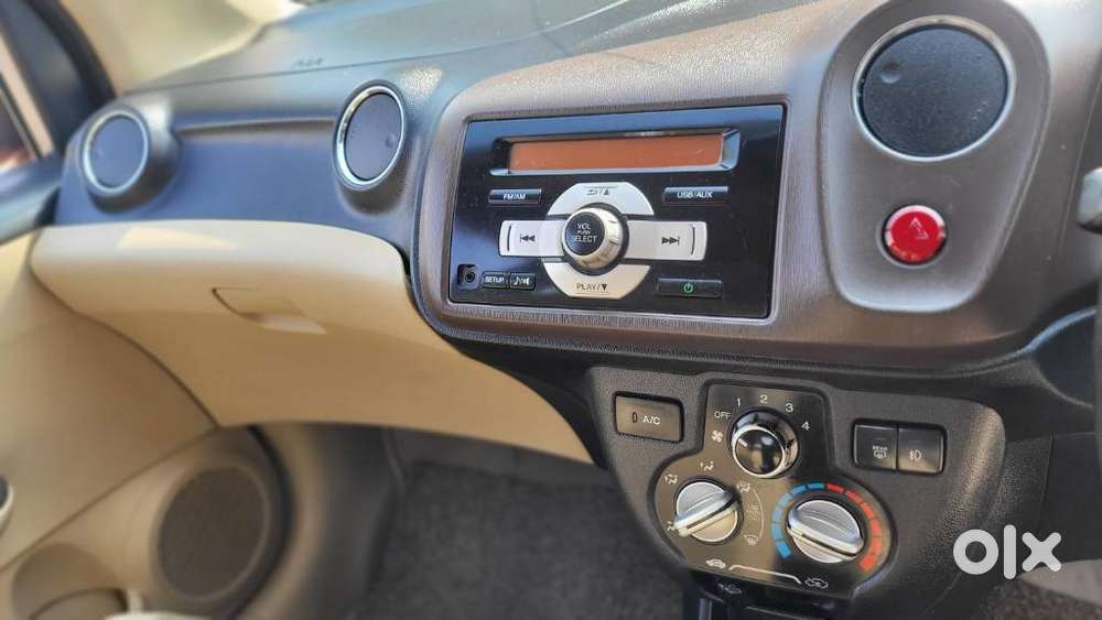 Honda Brio Vx Mt, 2014, Petrol