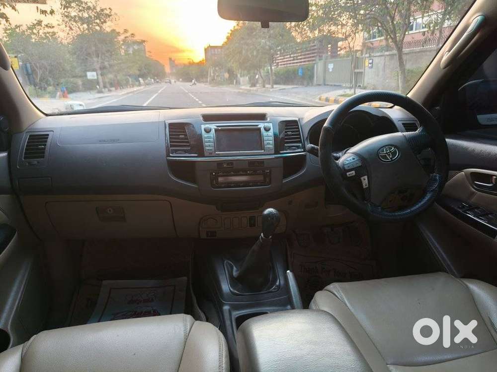 Toyota Fortuner 2011-2016 4x2 Manual, 2012, Diesel