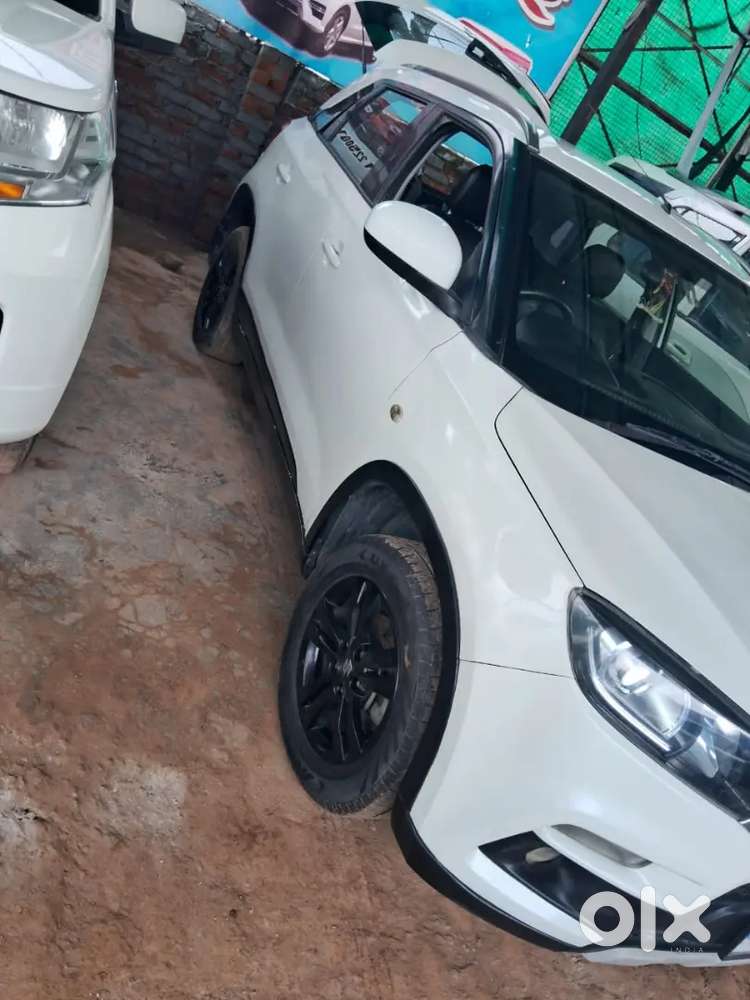 Maruti Suzuki Brezza Lxi 2018 Hybrid