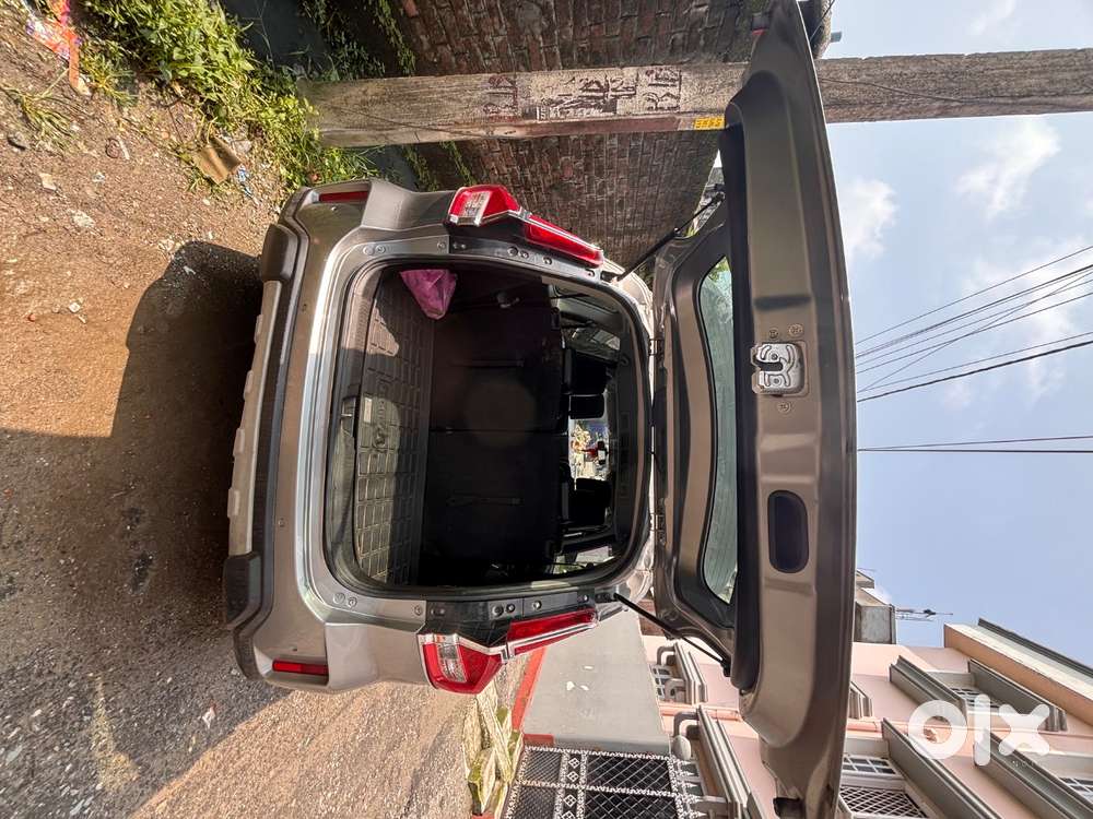 Maruti Suzuki Xl6 2021 Petrol Well Maintained