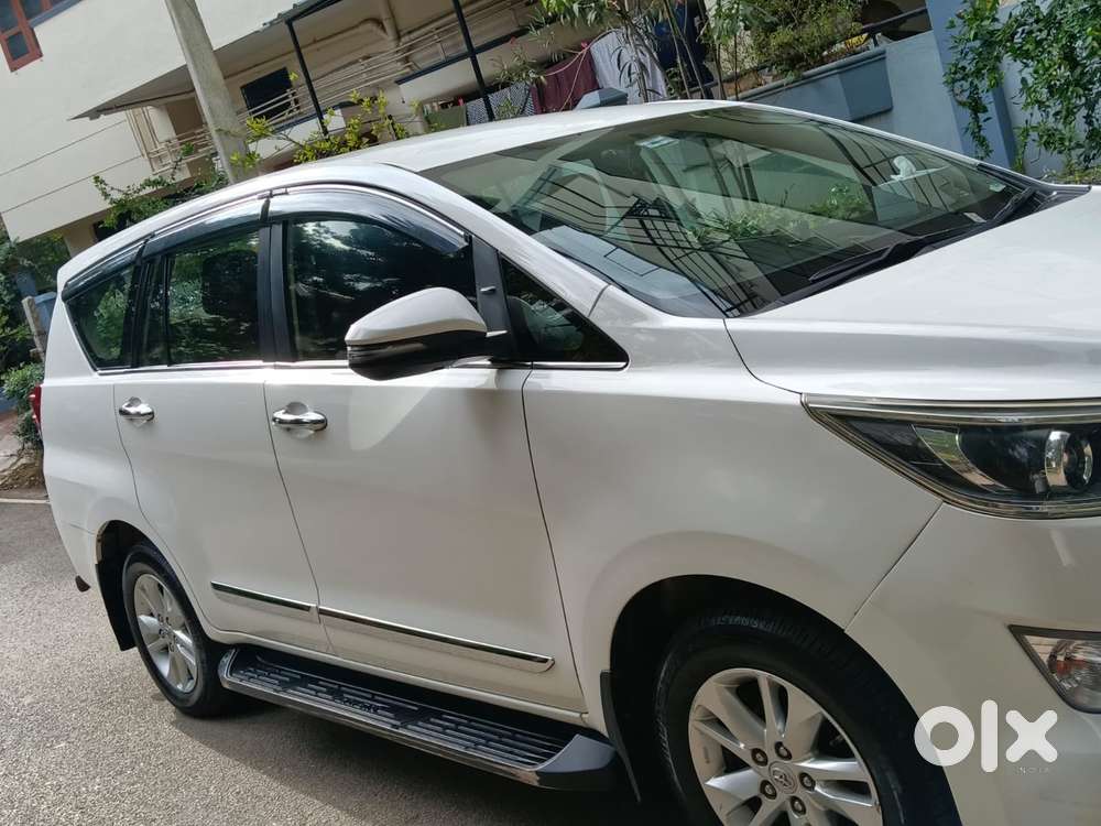 Toyota Innova Crysta [2020-ongoing] 2.4 Vx 8 Str, 2020, Diesel
