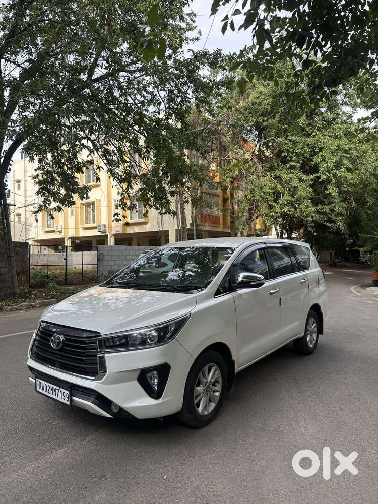 Toyota Innova Crysta 2.8z Automatic, 2017, Diesel