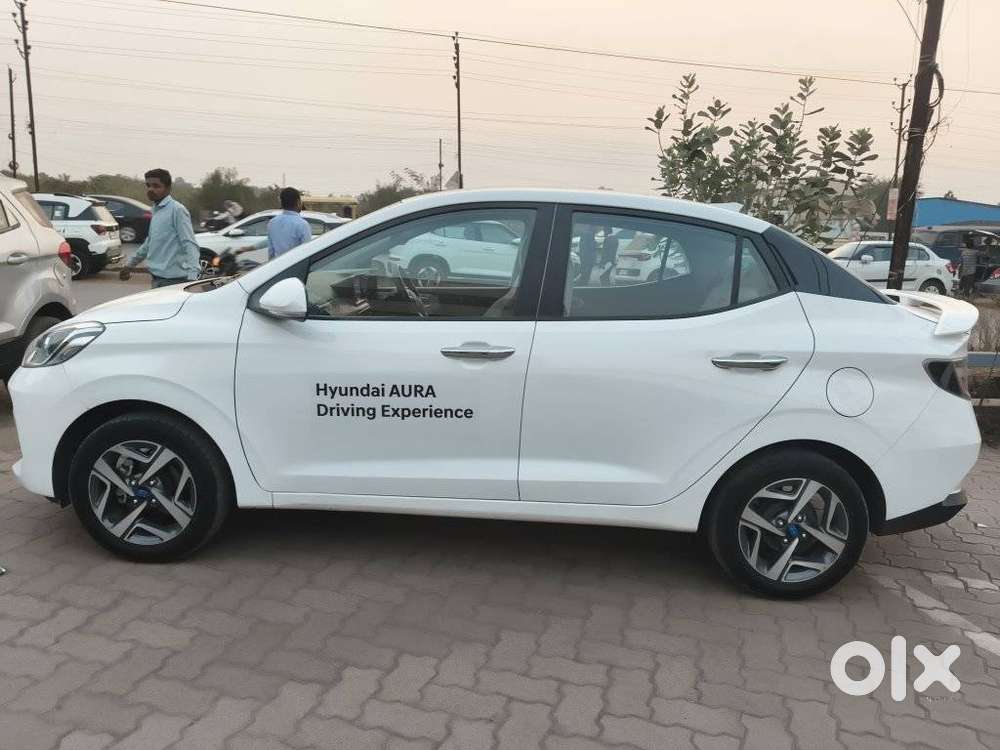 Hyundai Aura Sx 1.2 (o) Petrol, 2024, Petrol