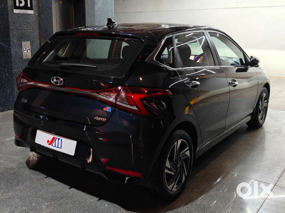 Hyundai New I20 1.2 Asta Ivt, 2021, Petrol