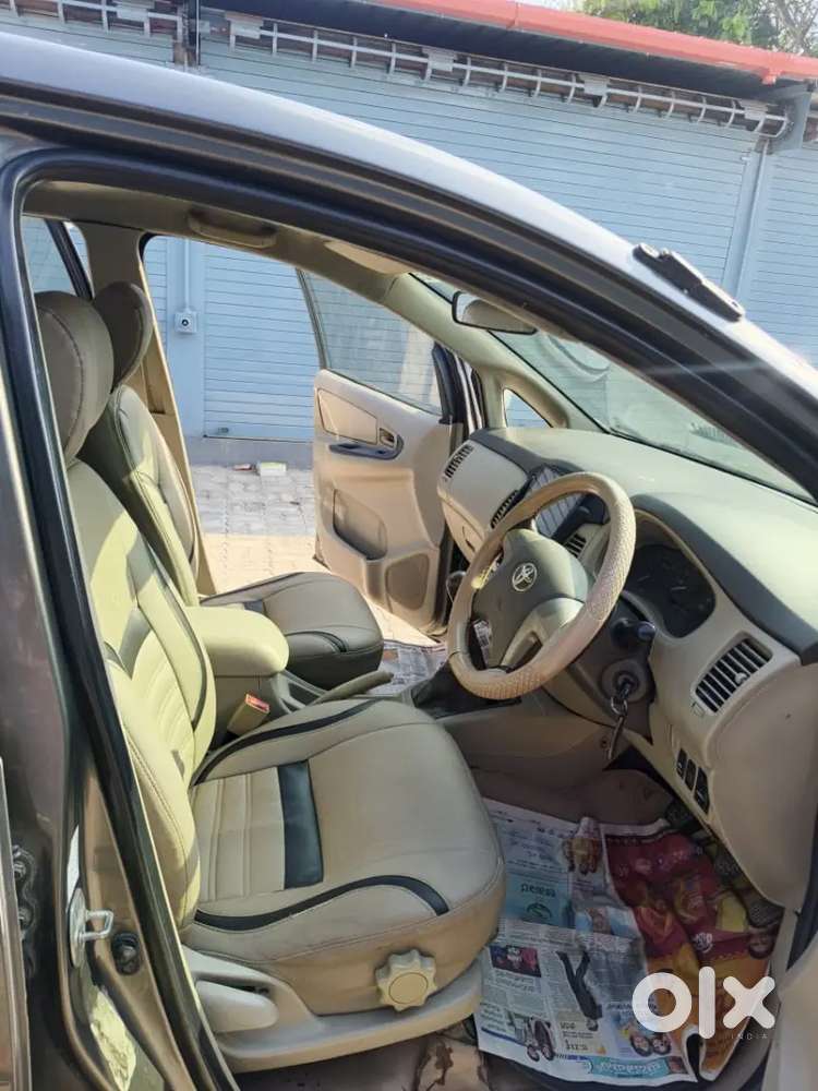 Toyota Innova 2013 Diesel Well Maintained