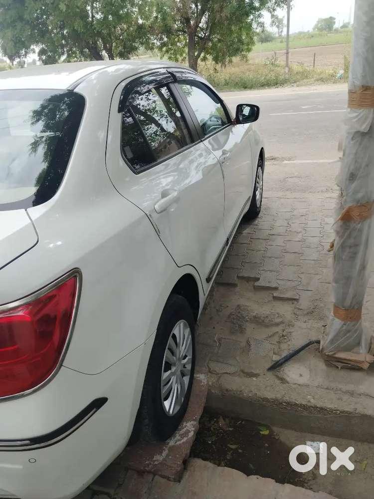Maruti Suzuki Dzire 2023 Petrol 35000 Km Driven