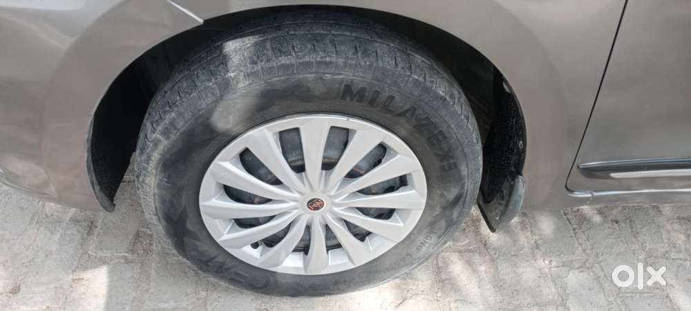 Maruti Suzuki Dzire 1.2 Vxi Cng, 2023, Cng & Hybrids