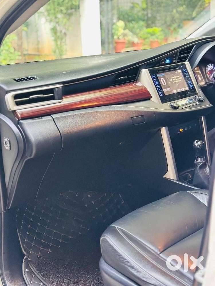 Toyota Innova Crysta 2.4 Z 7 Str, 2016, Diesel