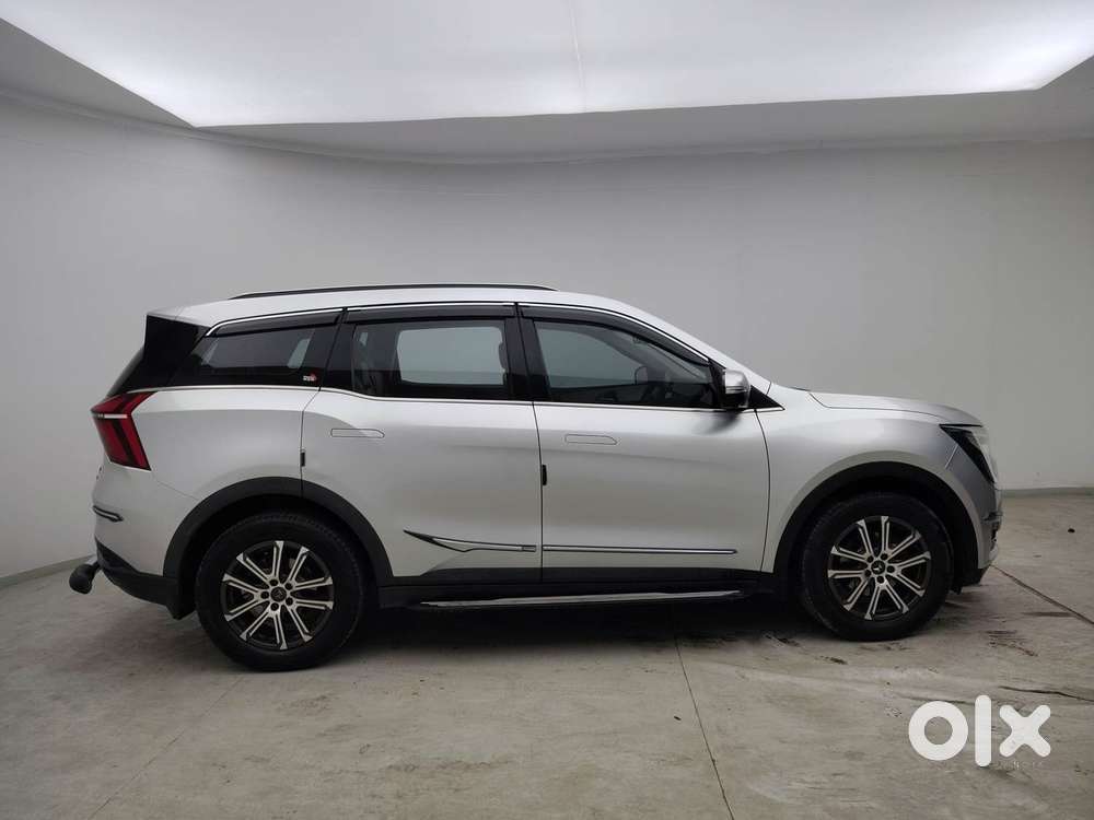 Mahindra Xuv700 2.0 Ax 7 Petrol At Luxury Pack Str, 2023, Petrol