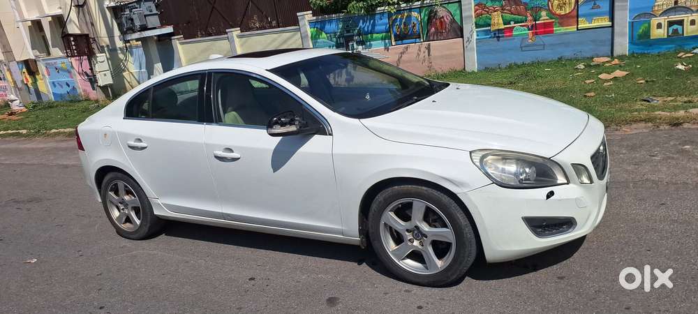 Volvo S60 D5 Inscription, 2014, Diesel