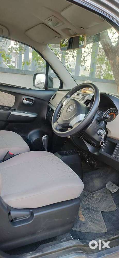 Maruti Suzuki Wagon R Vxi Amt1.2, 2016, Petrol