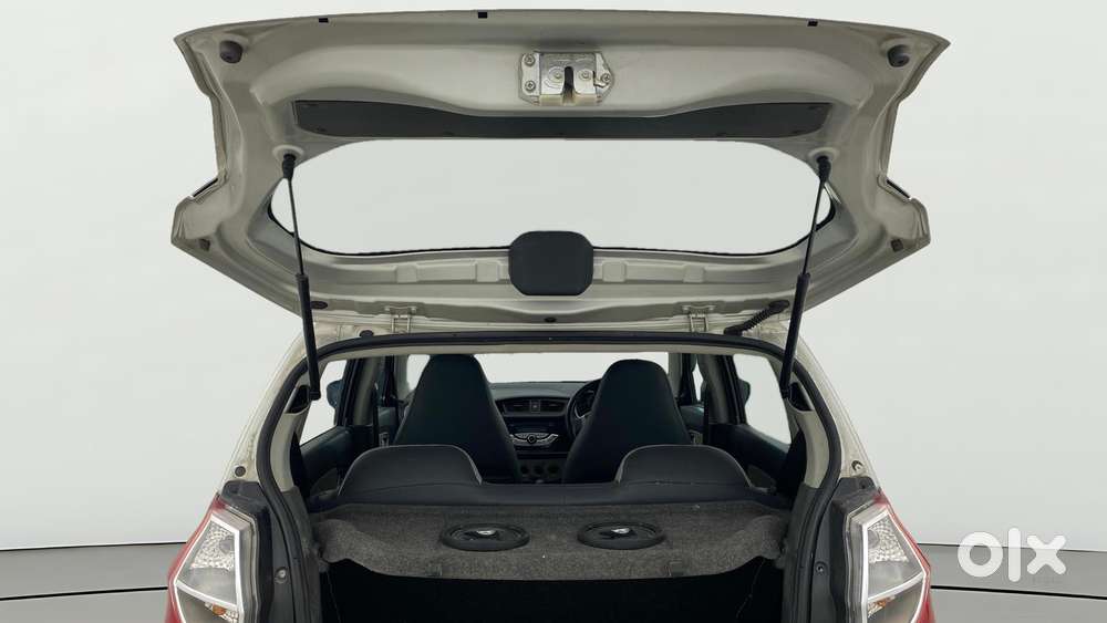 Maruti Suzuki Alto K10 Vxi, 2016, Petrol