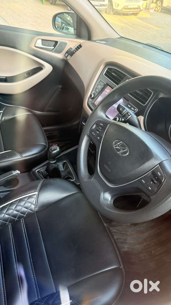 Hyundai Elite I20 Sportz (o) 1.2, 2020, Petrol